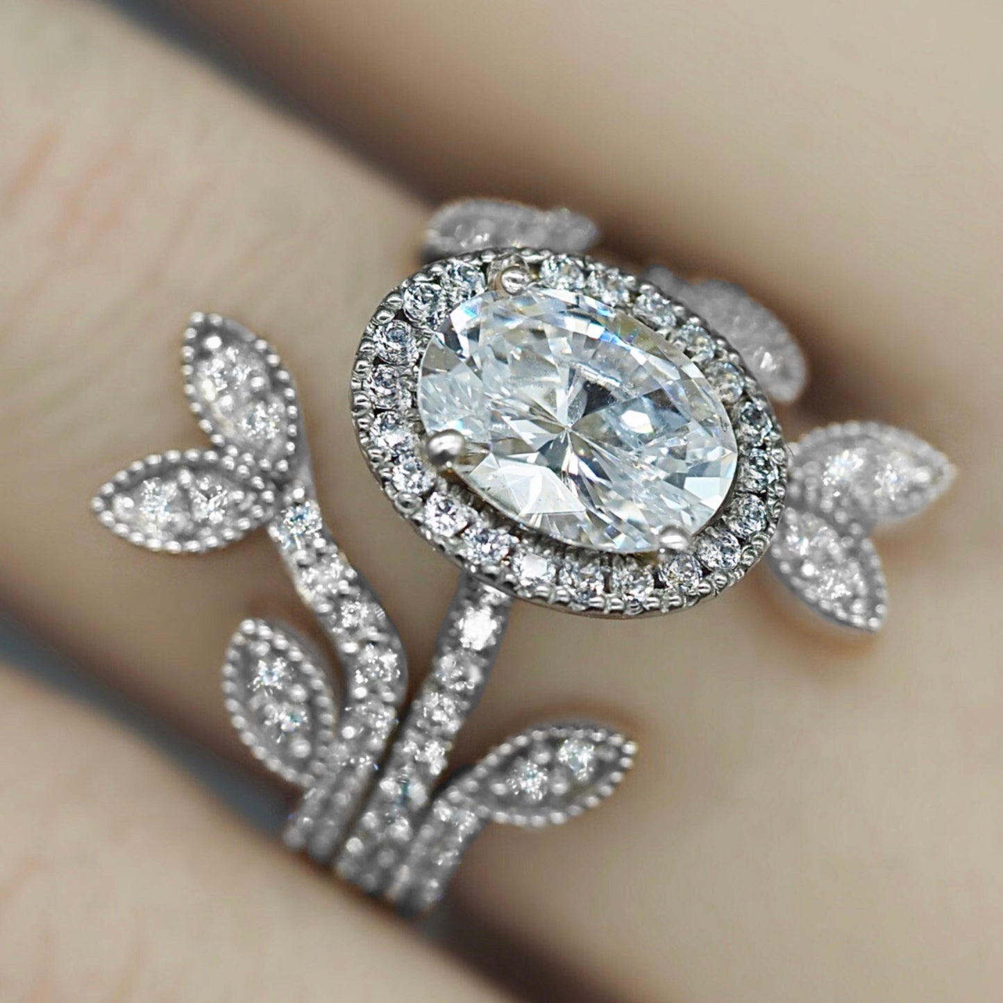 Floral Embrace Wedding Band