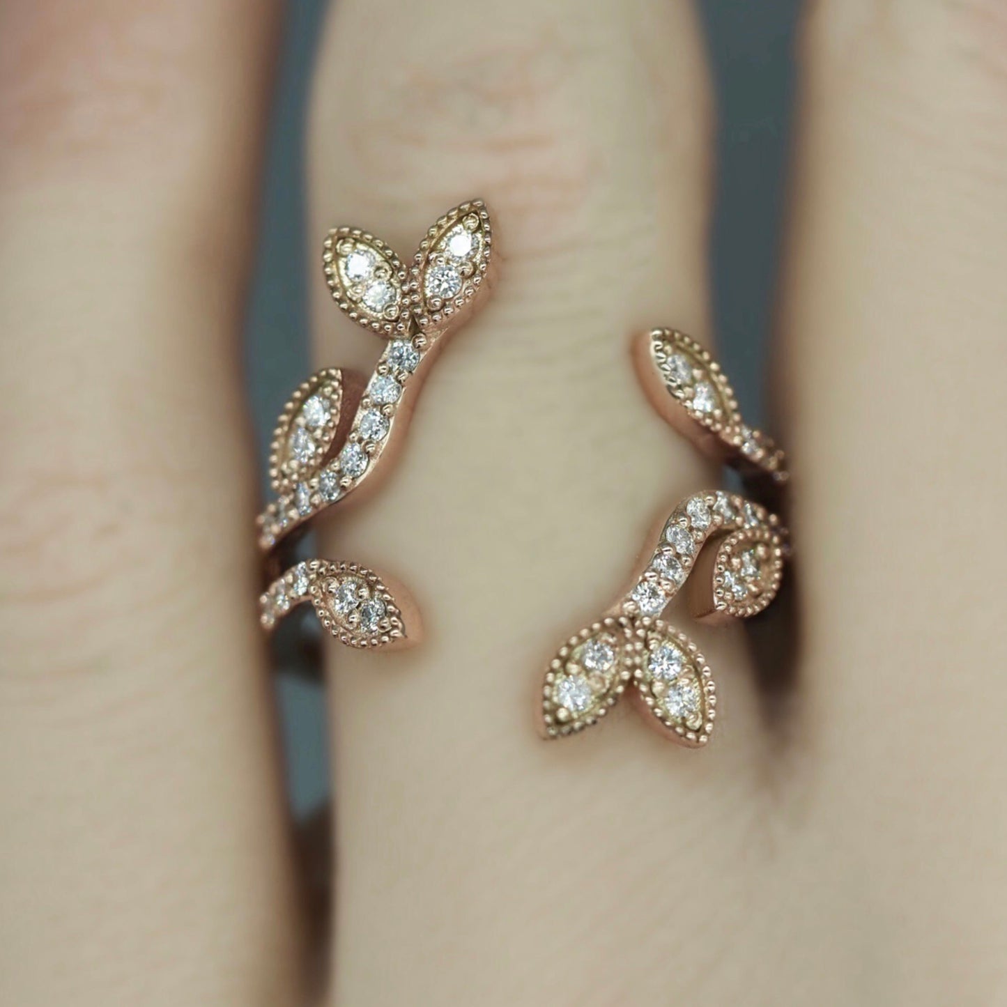 Floral Embrace Wedding Band